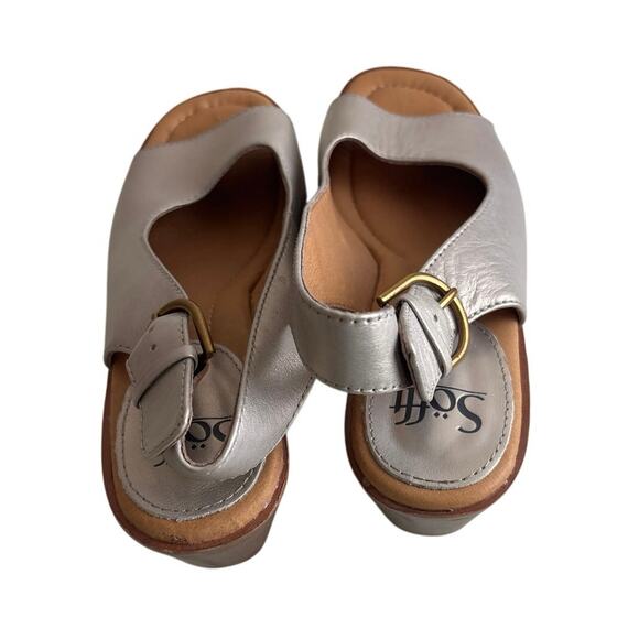 Sofft Gabriella Peeptoe Slingback Champagne Leather Wedge Heel Size 9M - Picture 4 of 6